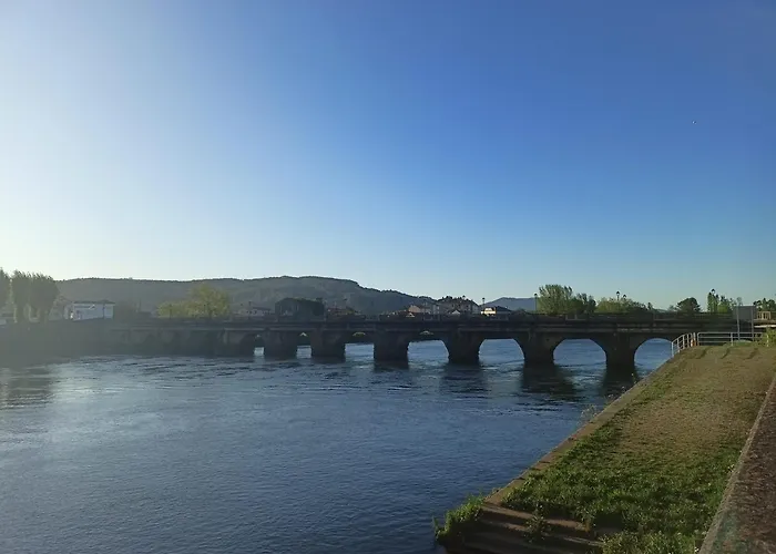 Cesuresrooms2 בית אירוח Pontecesures